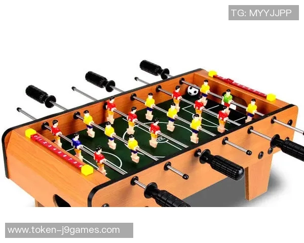 桌上足球价格分析及购买建议让你轻松选购心仪的桌游设备